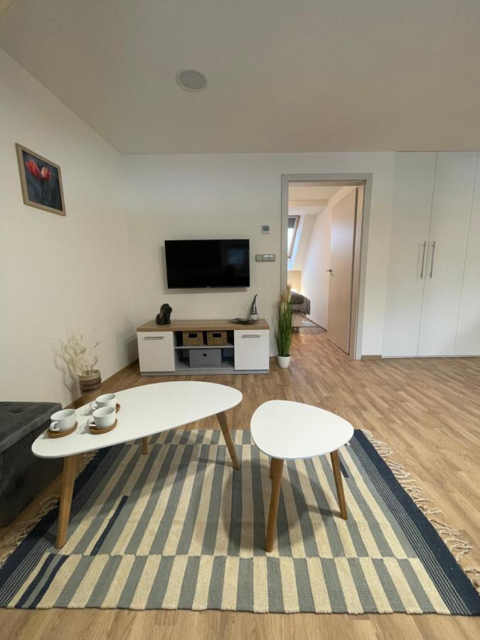 יאסימוב Apartmany Herc מראה חיצוני תמונה